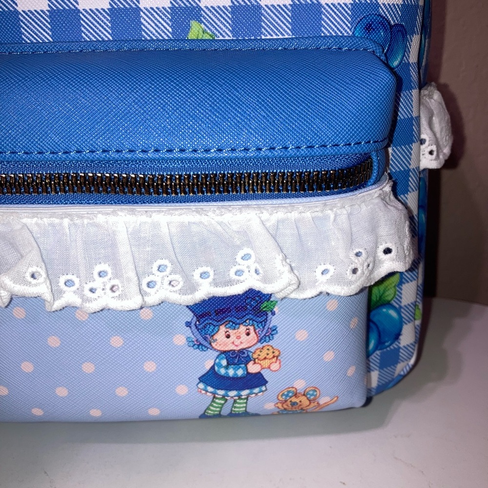 Blue strawberry shortcake Backpack - Picture 3 of 5